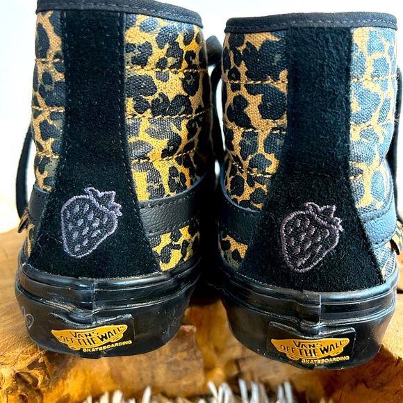 Vans Cher Strauberry x Skate-HI Decon Cheetah shoes! ✌️ - Picture 3 of 6